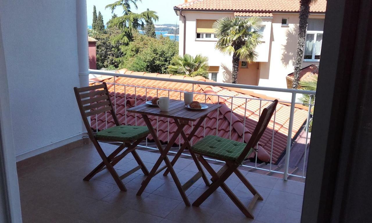 Apartment Tip Top Ровинь Экстерьер фото